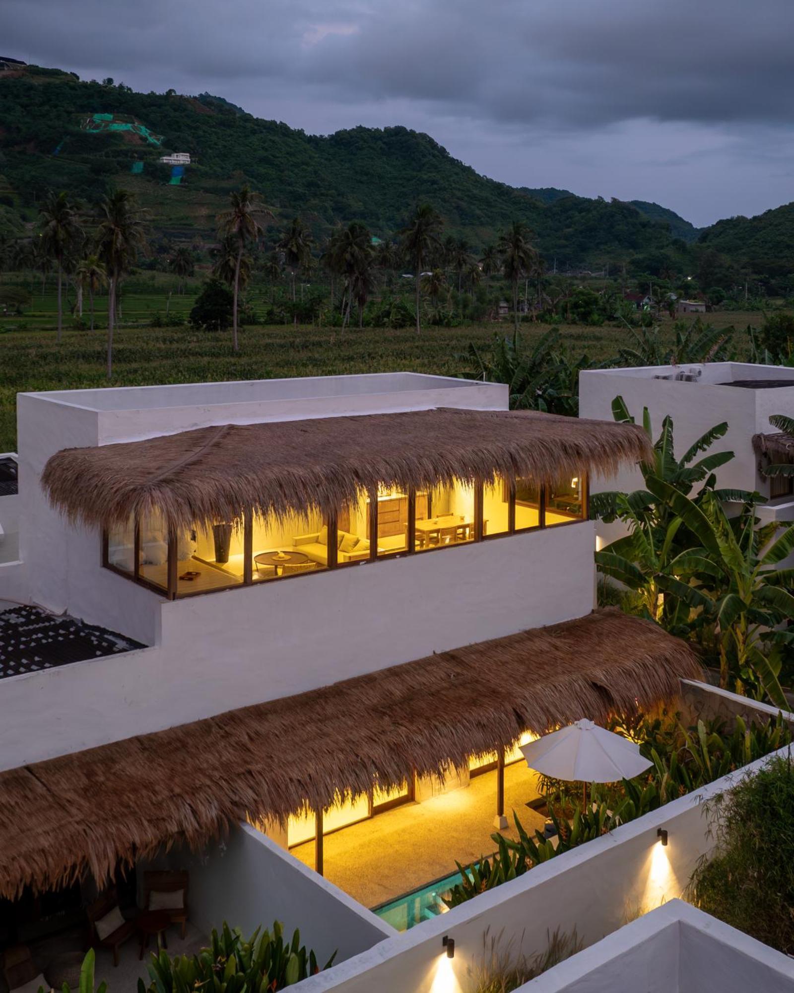 Amber Lombok Beach Resort Selong Belanak Zewnętrze zdjęcie